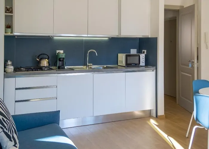 Little Blue * Ρώμη