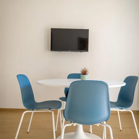 Apartment Little Blue